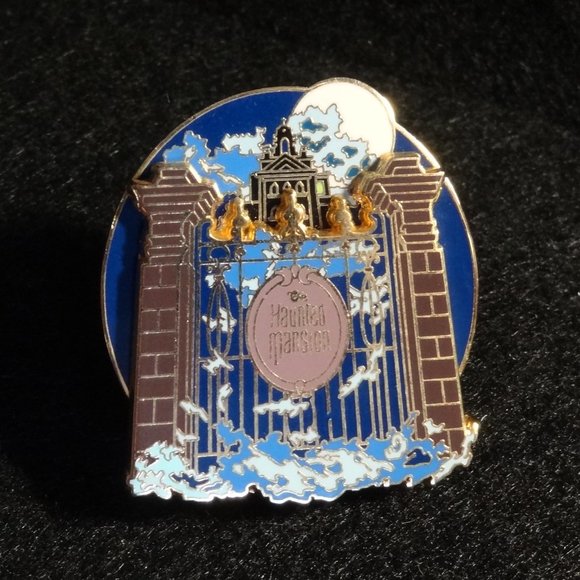 Disney ~ HAUNTED MANSION Pin ~ LE 2000 ~ Mini DOOM BUGGY with GHOST ~ Like NEW - Picture 2 of 3